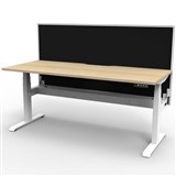 RAPIDLINE BOOST PLUS HEIGHT ADJUSTABLE SINGLE SIDED WORKSTATION WITH SCREEN  CABLE TRAY 1500 X 750MM NATURAL OAK TOP  WHITE FRAME  BLACK SCREEN